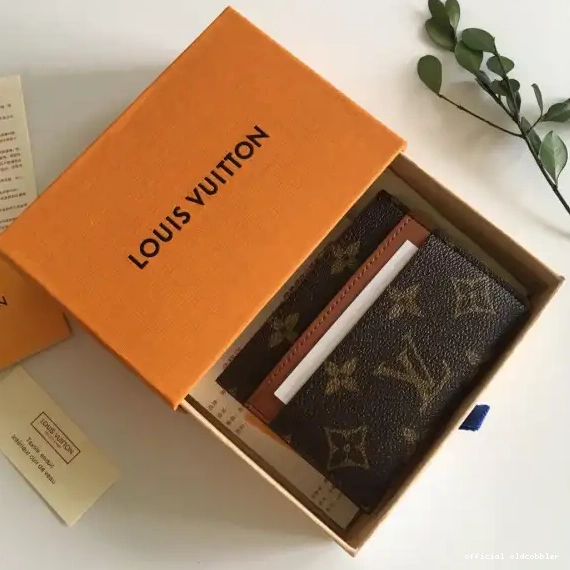 Official oldcobbler LOUIS CARD VUITTON HOLDER 50DOUBLE BANDOULIERE 0514